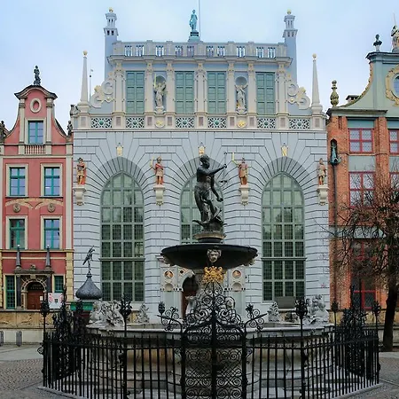 Swietojanska Lägenhet