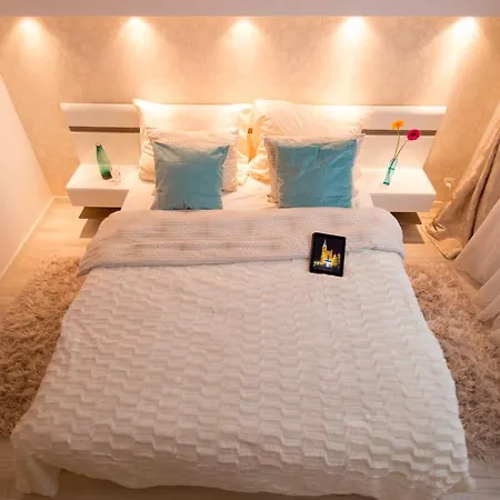 Apartamento Swietojanska *