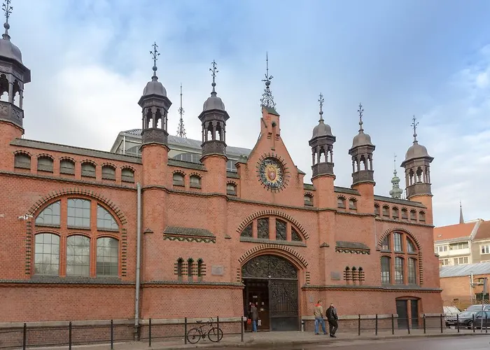 Swietojanska Апартаменты